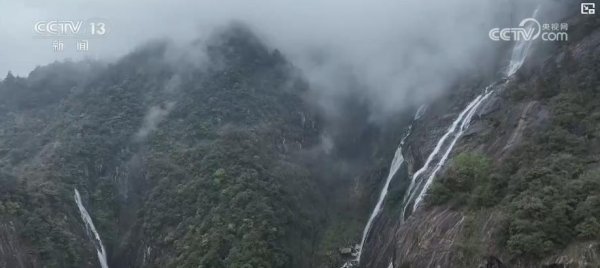 股速查 盛夏文旅“热”起来：山水消暑&#32;非遗添彩&#32;文旅融合新场景点燃消费激情
